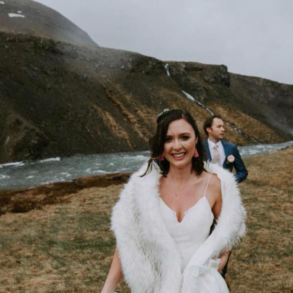 Meet your Posher, Sidney